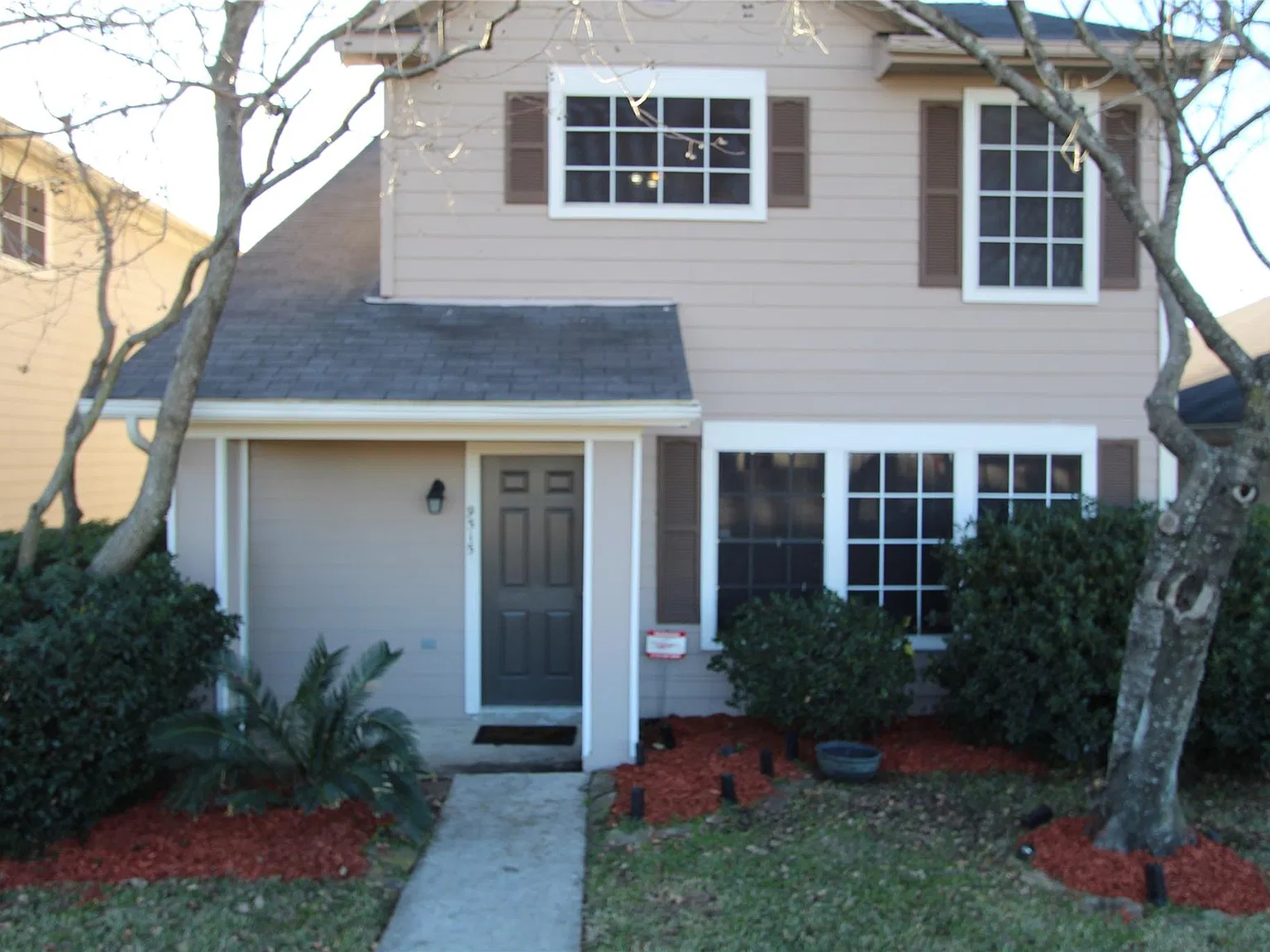 3 bed, 2.5 bath, 1712 sqft, $1,790 — Photo 2