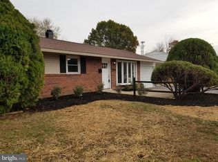 6115 Rose Hill Dr, Alexandria, VA 22310
