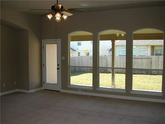 5th image of 19600 Moorlynch Ave