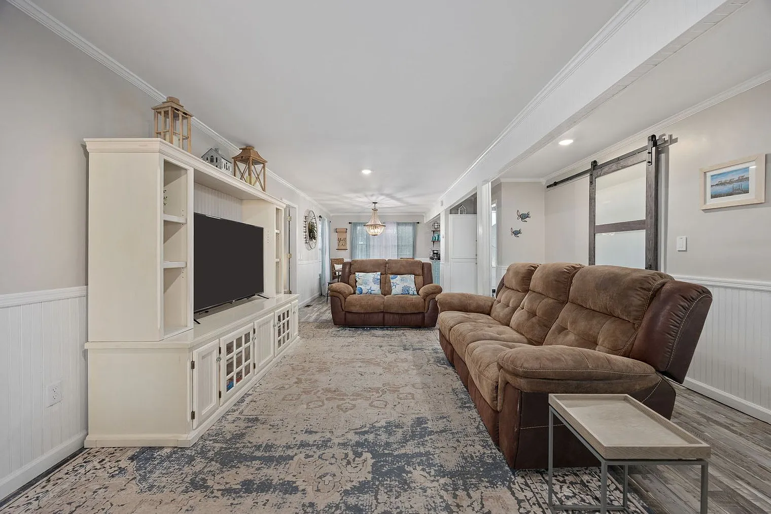 3 bed, 2.0 bath, 1248 sqft, $4,968 — Photo 1