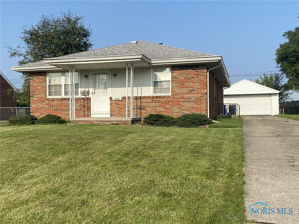 1st image of 4543 282nd St