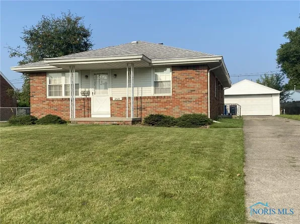 4543 282nd St, Toledo, OH 43611