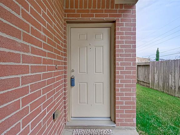 5th image of 19006 Taverns Corner Ct