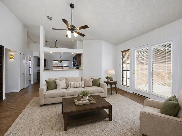 4504 Keys Dr — Photo 3