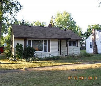 2nd image of 520 Lockwood St