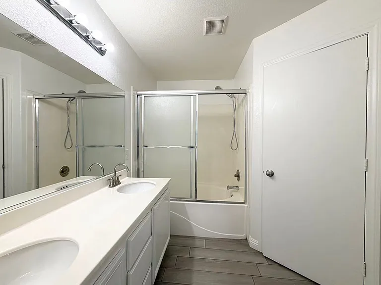 8164 Shellstone Ave — Photo 13