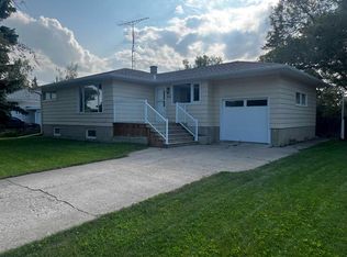 5202 E 56th Ave, Olds, AB T4H1H8