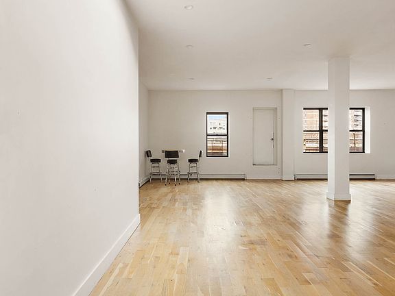 4th image of 496 Broadway Floor 3