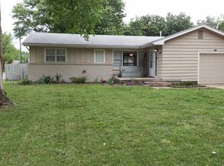 1301 N Westview Dr, Derby, KS 67037