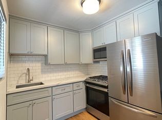 422 S Sunnyvale Ave #2, Sunnyvale, CA 94086