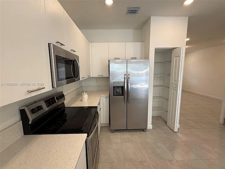 12845 NW 24th Ave — Photo 3