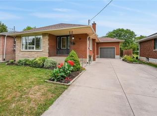 50 Louth St, Saint Catharines, ON L2S2T4