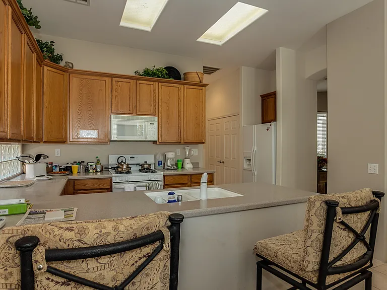 82 Sedona Ct — Photo 32