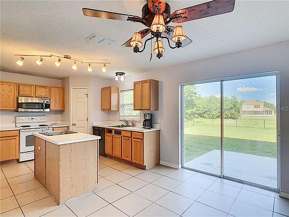 5th image of 311 Drum Ln