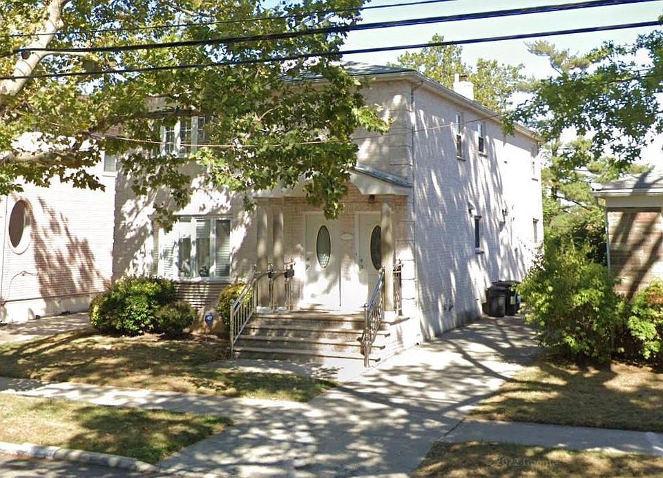 1st image of 244-69 61st Ave #2
