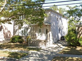 244-69 61st Ave #2, Little Neck, NY 11362