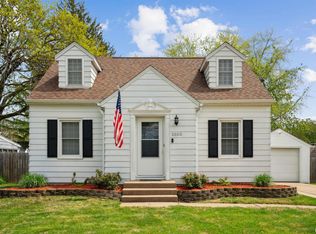 3003 42nd St, Rock Island, IL 61201