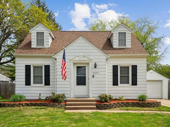 3003 42nd St, Rock Island, IL 61201