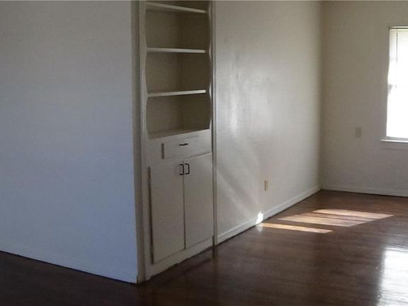 2nd image of 2024 Brighton Ave