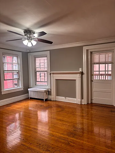 22 E Eager St #3R Photo 1