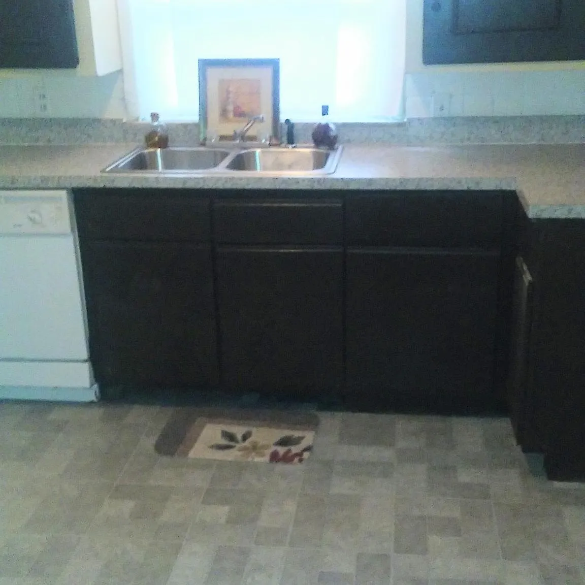 3 bed, 877 sqft, $1,400 — Photo 4