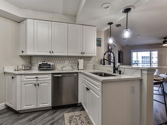 5th image of 5300 S Atlantic Ave APT 11502