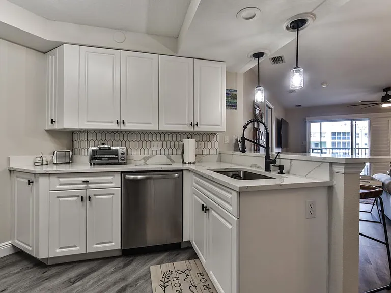 5300 S Atlantic Ave #11502 — Photo 5