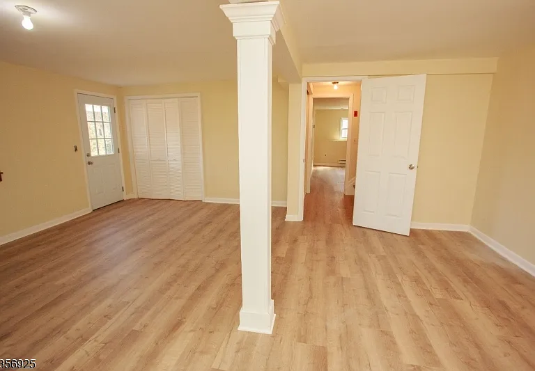 50 Mountain View Ave — Photo 17