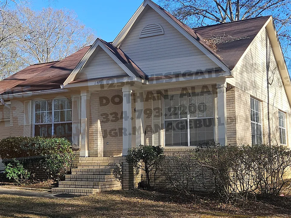 2415 Stonewood Dr