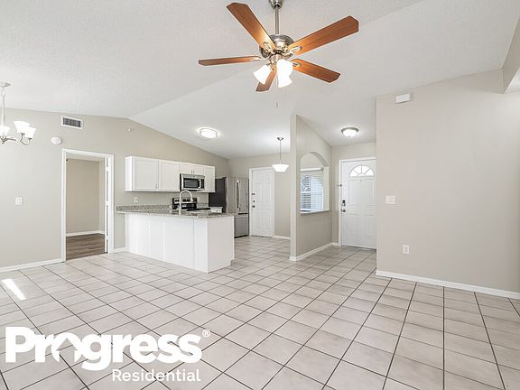 4th image of 1315 Banbridge Dr
