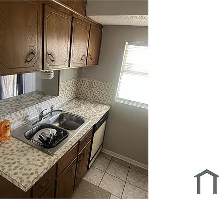 1010 Stephen St — Photo 17