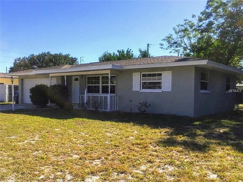 1st image of 1465 Canterbury Dr
