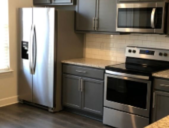 3rd image of 358 Kara Ln