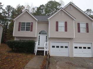 6400 Hillview Ln, Douglasville, GA 30134