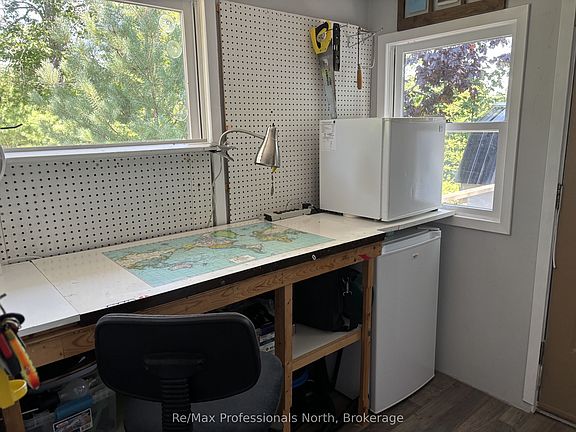 5th image of 1007 Racoon Rd #98
