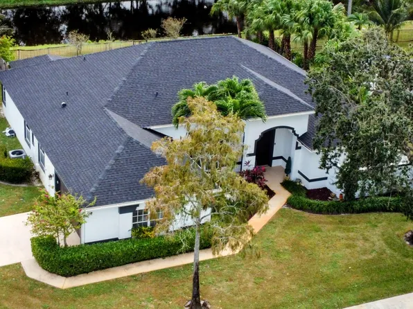 1847 Primrose Lane, Wellington, FL 33414