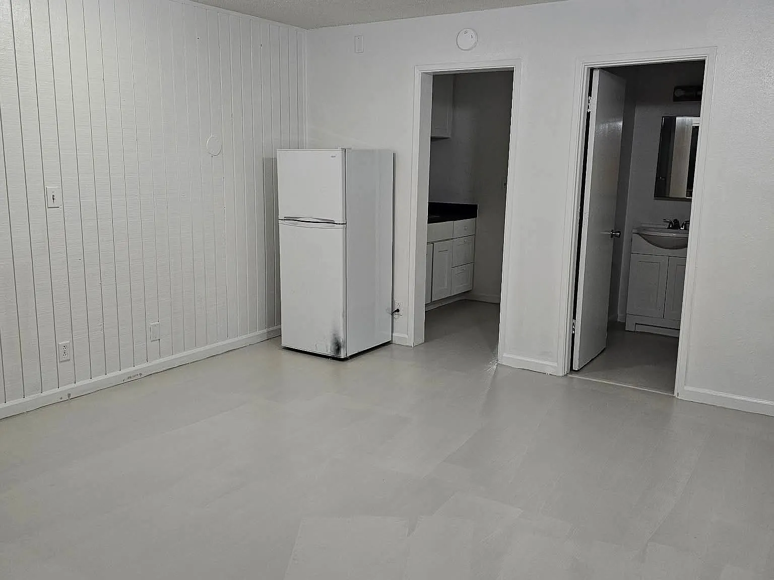 1 bed, $900 — Photo 3