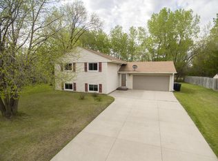 9808 129th Ln N, Champlin, MN 55316