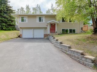 2710 Lexington Cir, Anchorage, AK 99502