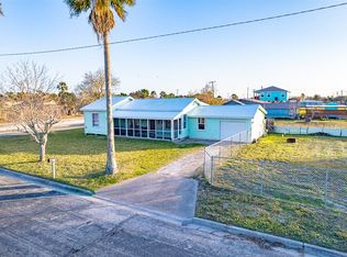 243 E Magnolia Ave, Aransas Pass, TX 78336