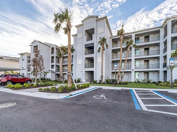 2nd image of 14041 Heritage Landing Blvd #613