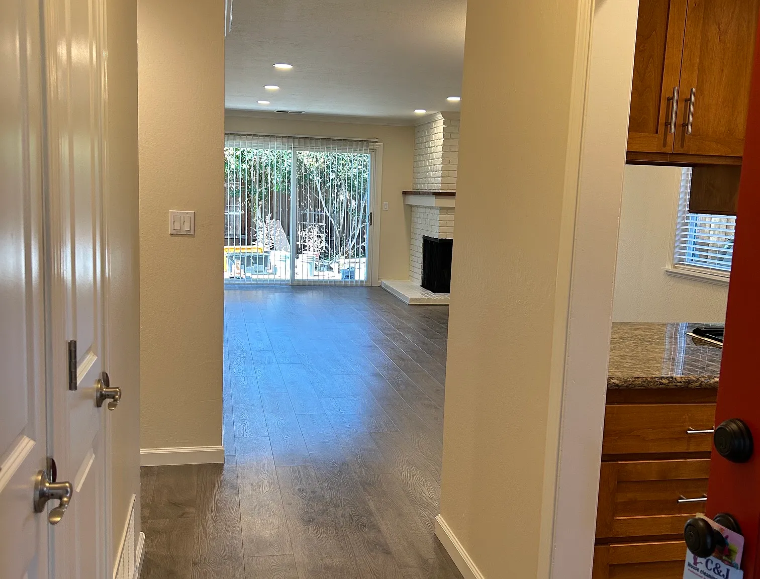 2 bed, 1080 sqft, $3,495 — Photo 2