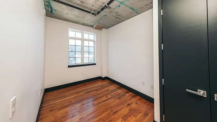 Rented by Nooklyn NYC LLC | media 54
