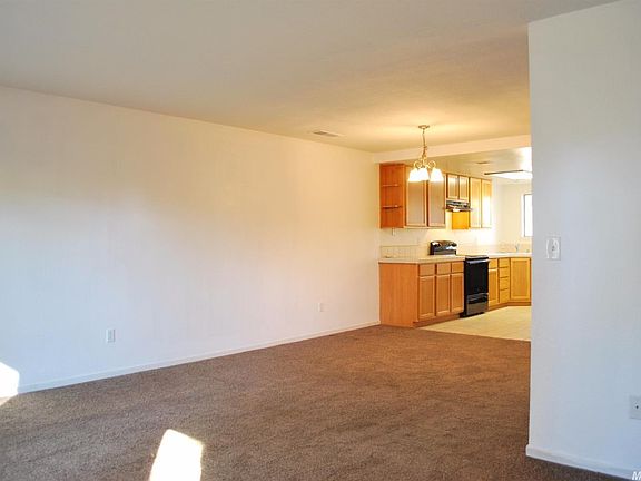 3rd image of 568 Pirinen Ln APT C