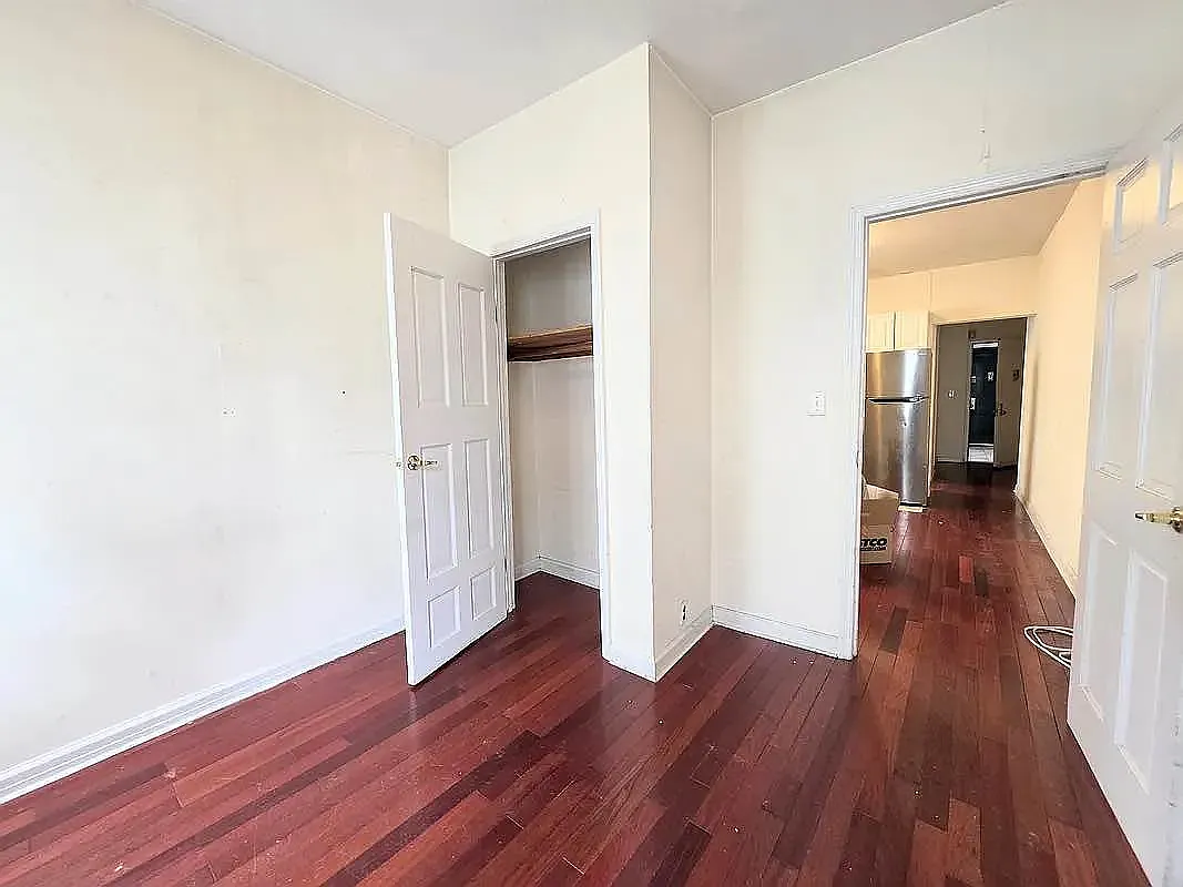 26 East 105th Street — Photo 4