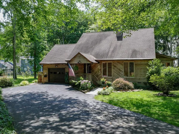 5609 Bay Breeze Ct, Churchton, MD 20733