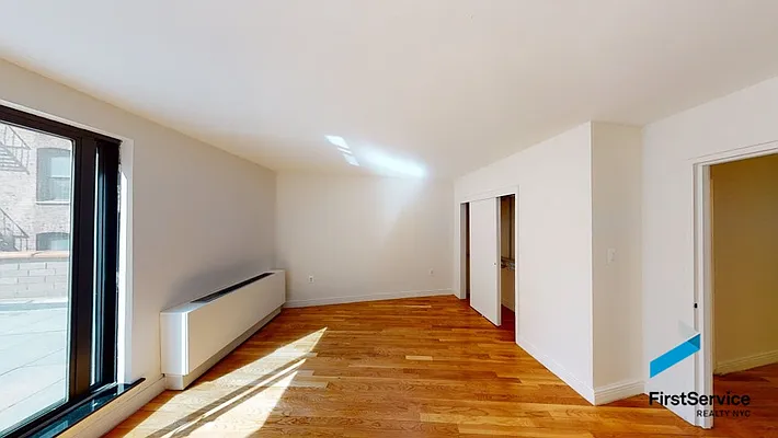 Rented by FirstService Realty (legacy) | media 34