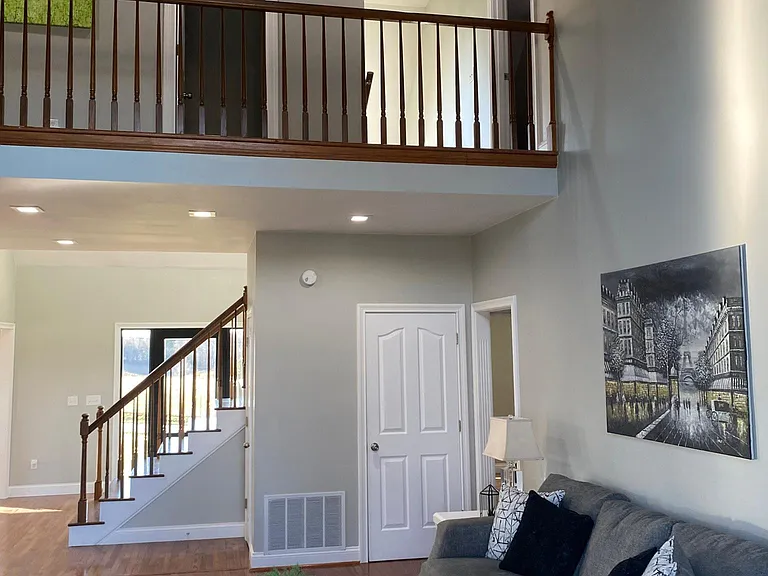 3340 Upton Rd — Photo 10