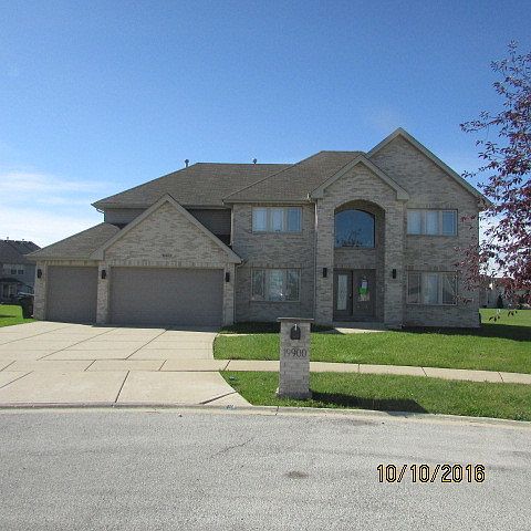 1st image of 19900 Margaret Ct