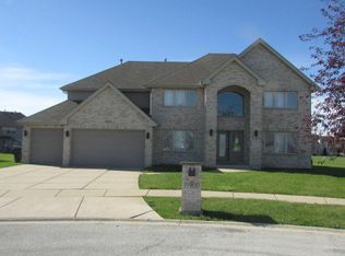 19900 Margaret Ct, Lynwood, IL 60411